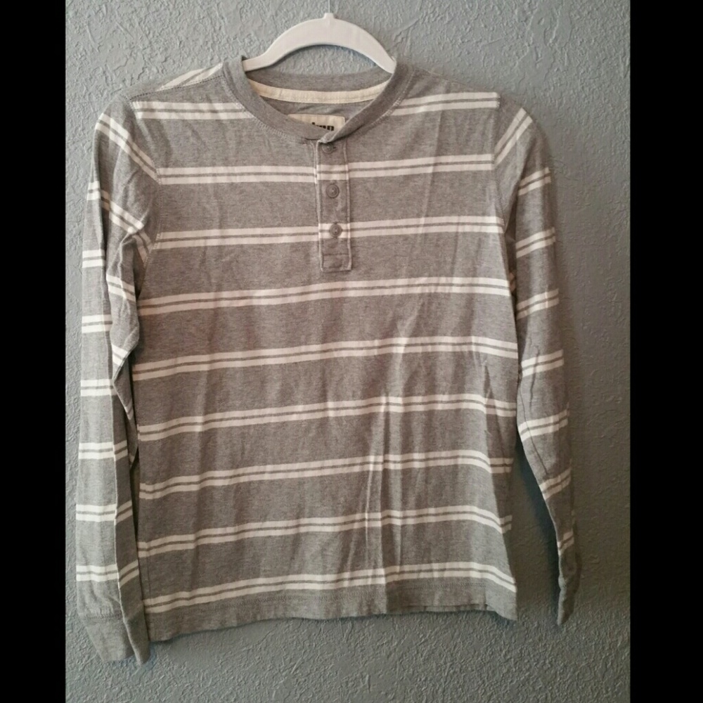 Boys size Large